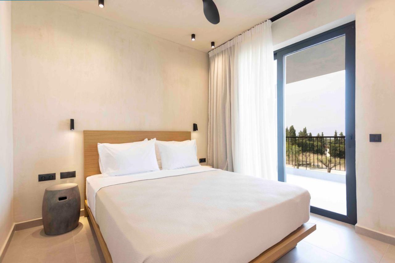 Pnoes Luxury Suites Paliouri Luaran gambar