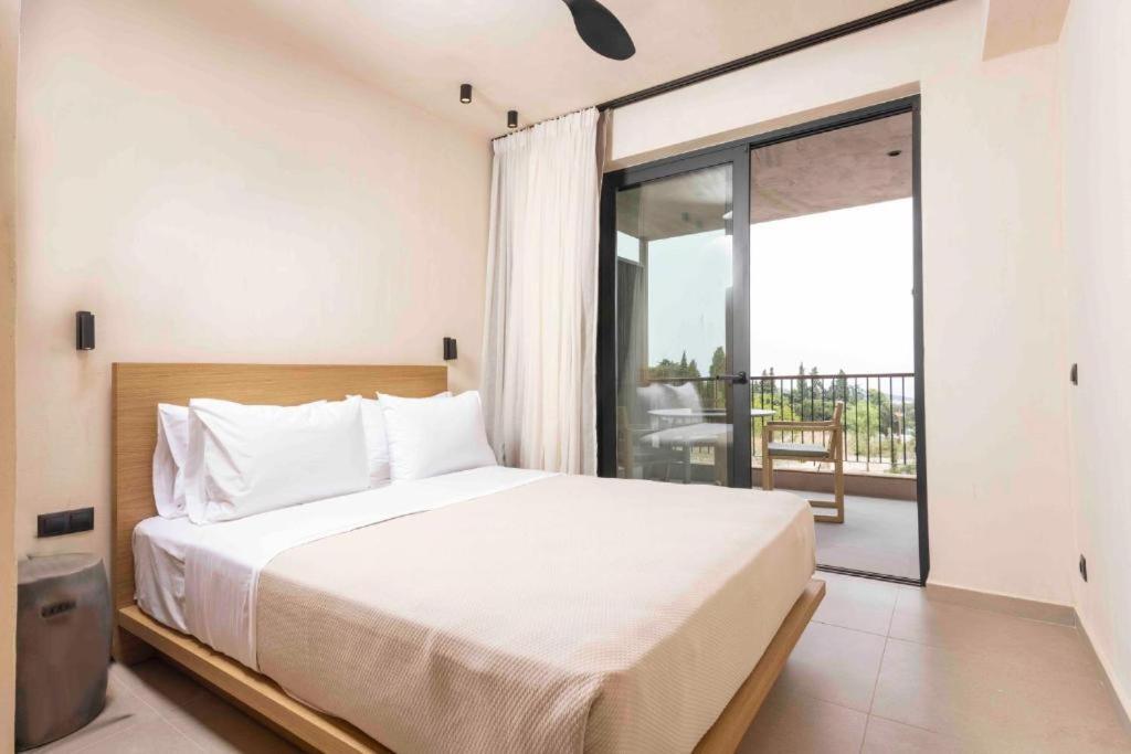 Pnoes Luxury Suites Paliouri Luaran gambar
